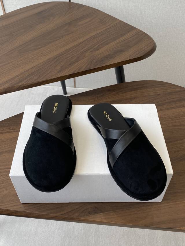 Neous 25 new spring and summer simple closed-toe Birkenstocks are here . The upp