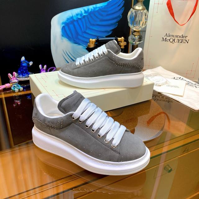 Alexander Mcqueen Sun] The latest spring shoes of the top board are leading the