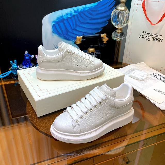 Alexander Mcqueen [Sun] Top-grade latest spring shoes are launched one after ano