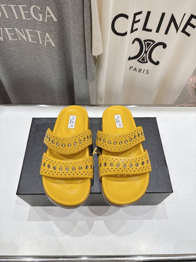 high version factory Alaia Ala Alaia 25Ss spring and summer hot mesh hollow flat