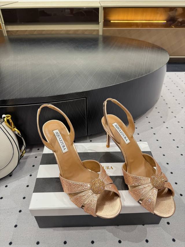 new arrivals The refined pineapple shoes hit my heart directly, and every style