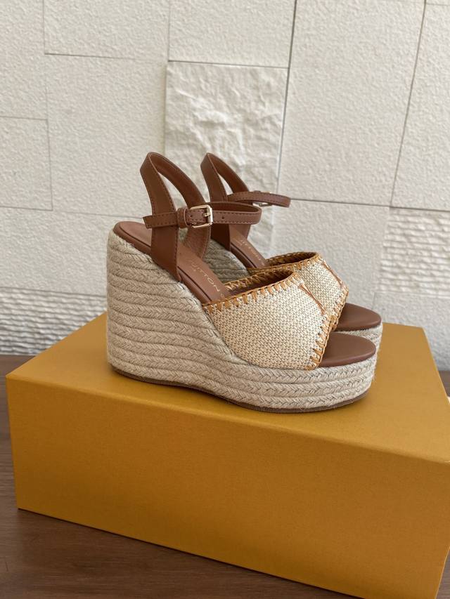 Top version: Lv Louis Vuitton, Helios series wedge sandals Raffia straw woven su