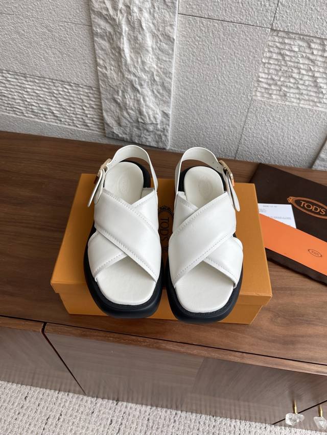 Top version: Tod'S 25Ss summer new buckle thick-soled sandals Tod'S new sandals