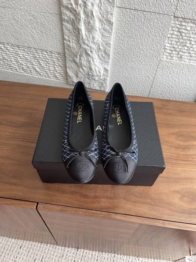 Top version: Chanel 25Ss Spring and Summer new bow embroidered double C denim di
