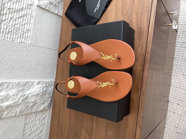 Top version: Saint Laurent 25Ss New Summer Flat Sandals Ysl Flat Sandals, with t