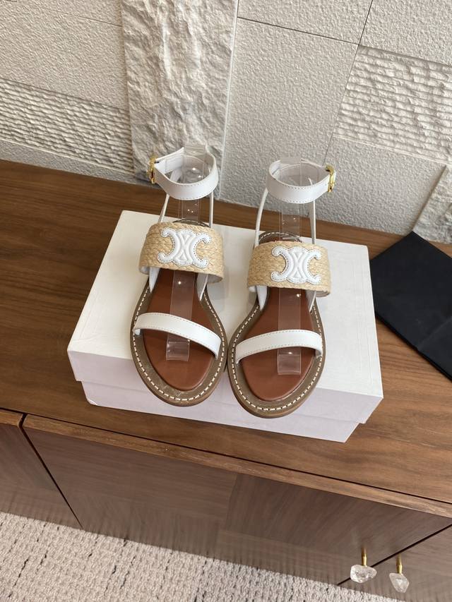 Top version: slippers, sandals Celine 25Ss New summer Arc de Triomphe embroidere