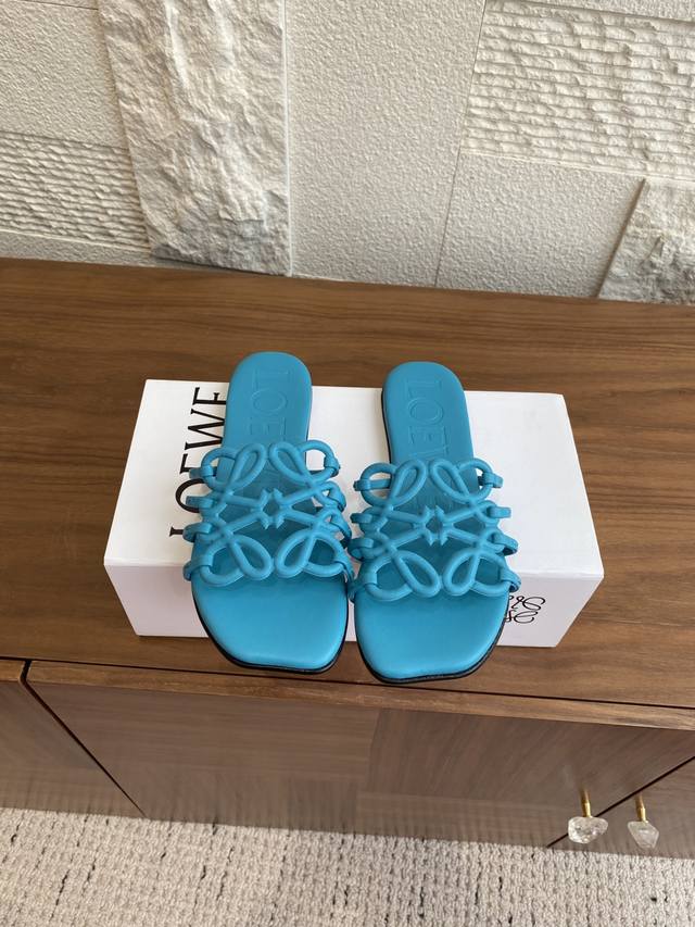 Top version: Loewe 25Ss summer new hollow flat slippers Loewe soft cowhide leath