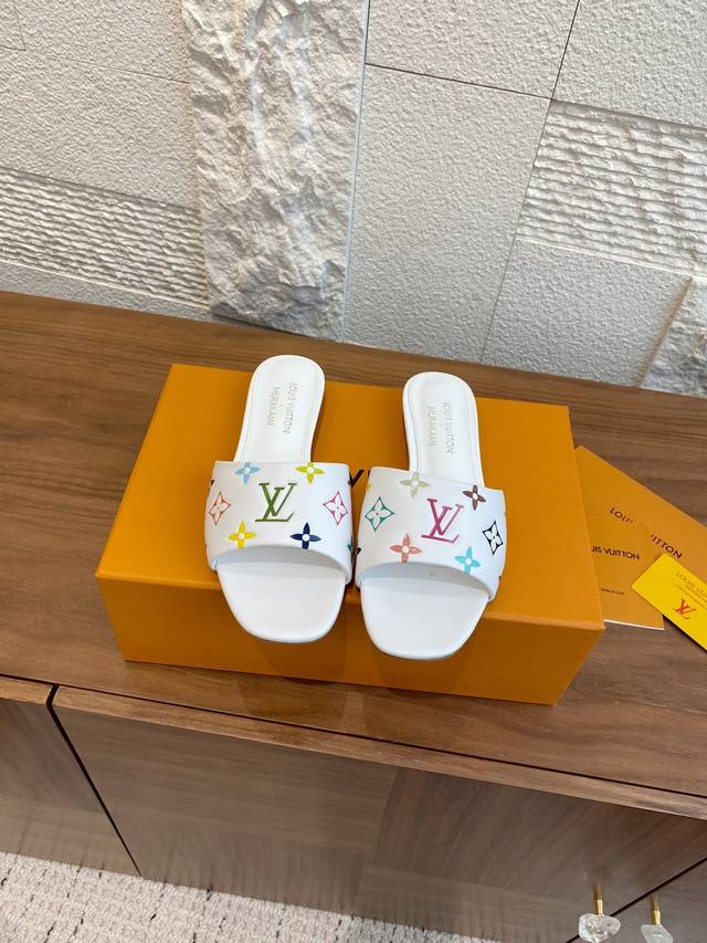 Top version: Lv X Tm Louis Vuitton X Takashi Murakami 6Am series white tri-color