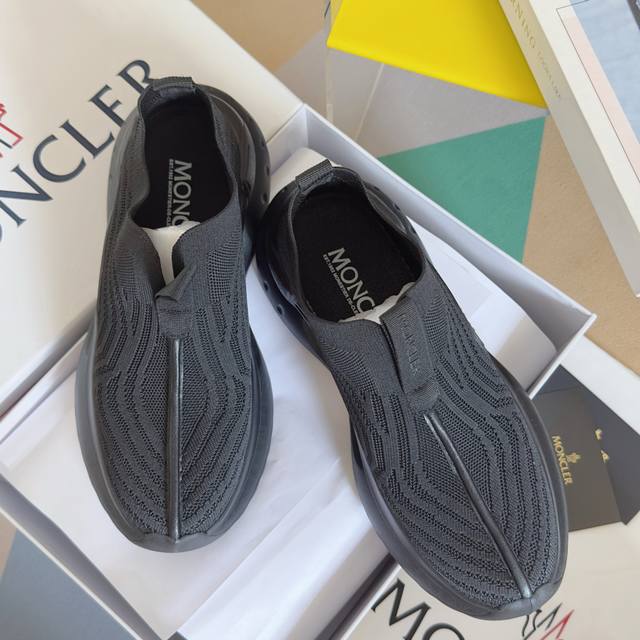 Top version: Men's Moncler Trailgrip Lite 2 series outdoor knitted flying woven
