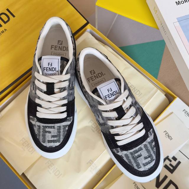 Top version: Women's Fendi thick-soled Match series couple casual sports shoes O