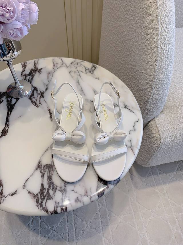 Factory price P Chane* new bow-knot thick-heeled sandals Chanel high-end feeling