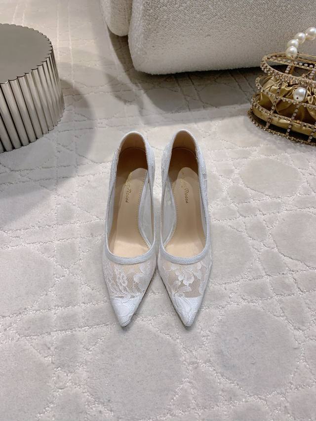 flat high heels Gianvitor Ross* new lace high heels are dignified and elegant. T