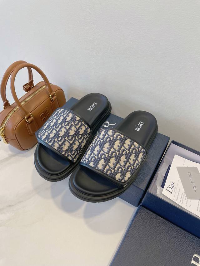 slippers 290 closed toe mules Dior men's slippers are really cool, fashionable a