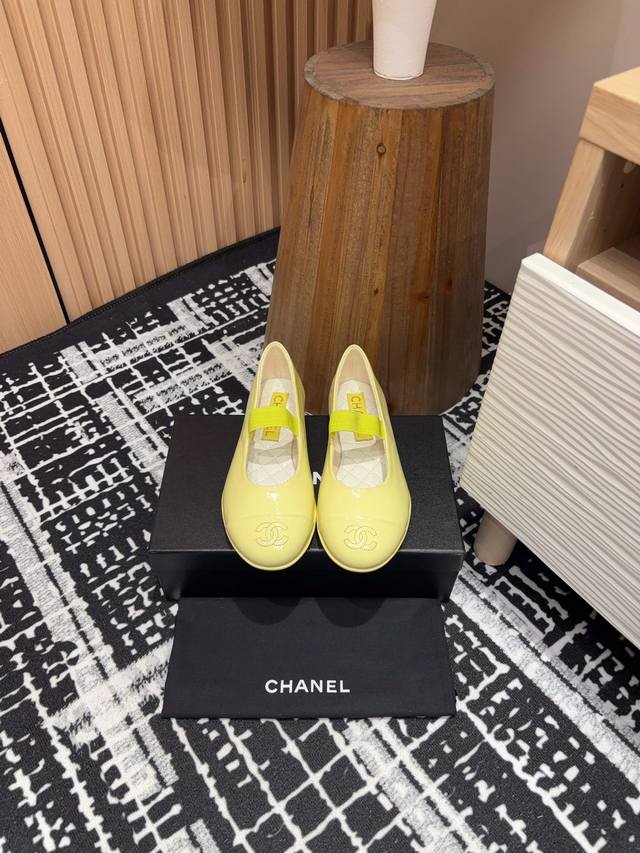 25Ss New Chanel elastic Mary Jane shoes for early spring The French style of lit