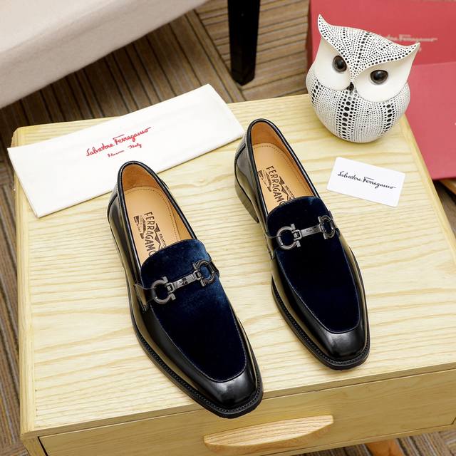 Ferragamo popular fashion casual shoes are made in 1:1 ratio at the official web