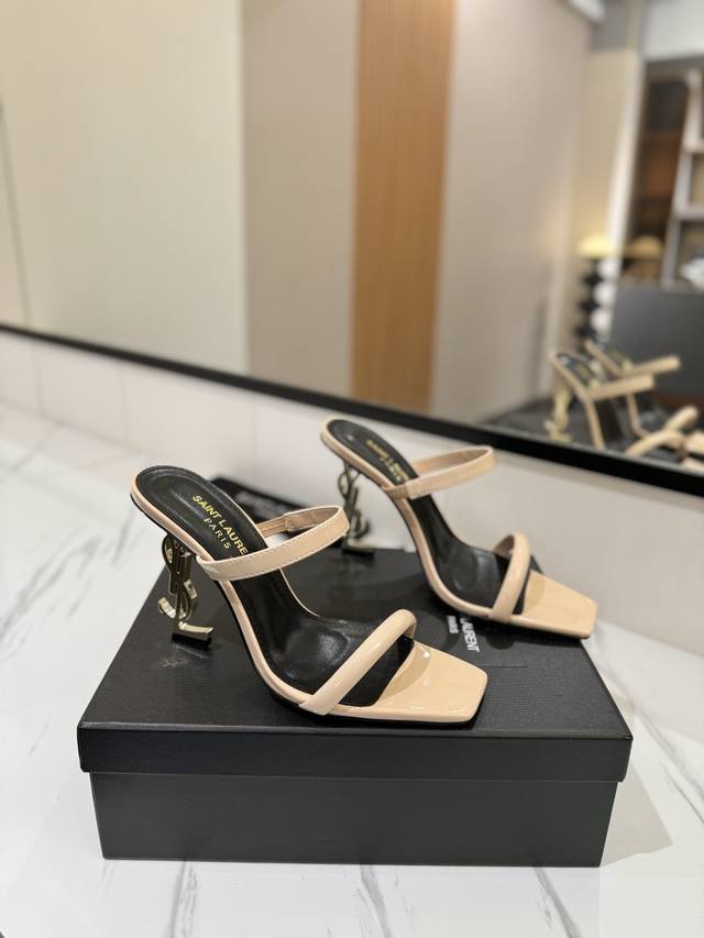 Factory Price: Saint Laurent 2025 YSL letter metal buckle paint YSL letter heel