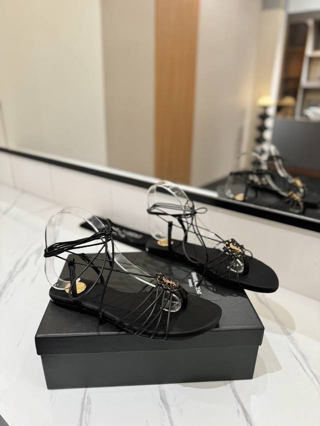 Factory Price Pp Saint Laurent Summer cool hit, strappy slippers are on sale! Or