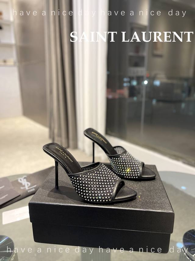 Yves Saint Laurent high-heeled stiletto slippers, the latest opposite-sex heels,