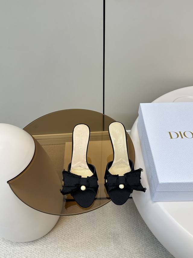 Top quality original with airplane box Dior