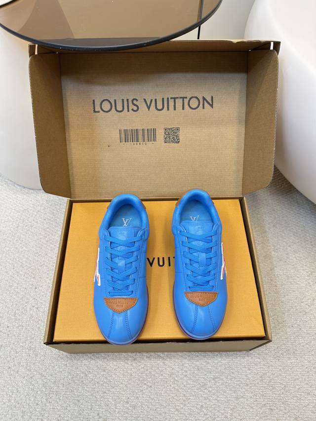 Top version with airplane box LV Louis Vuitton Pharrell joint catwalk model Jigg