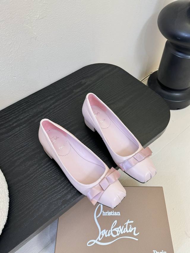 Cl x Maison Margiel* 25Ss Flats Maison Margiela and Christian Louboutin launch f