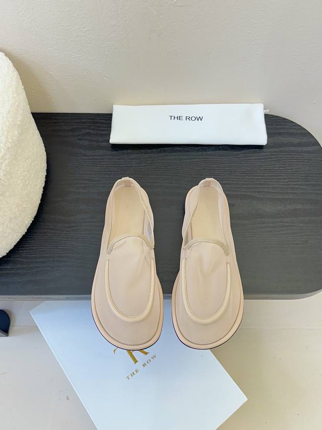 The Row mesh simple single shoes With its own fairy-like hazy beauty, high-end a