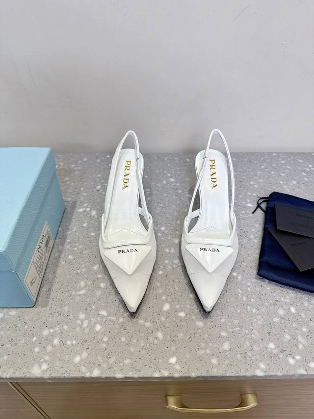 Prada 25Ss new spring and summer triangle-label mesh high-heeled sandals The sam