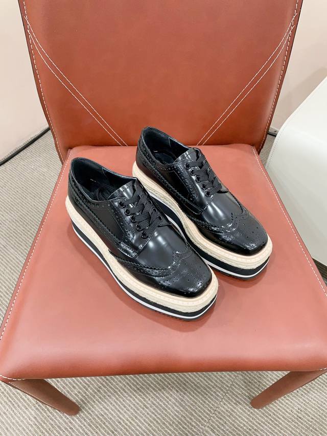 Prad Fw25 New Arrival