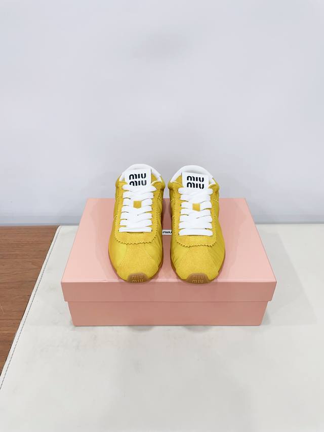 Miumi2025 Early Spring Fashion Show New Forrest Gand Training Shoes Ballet Dance