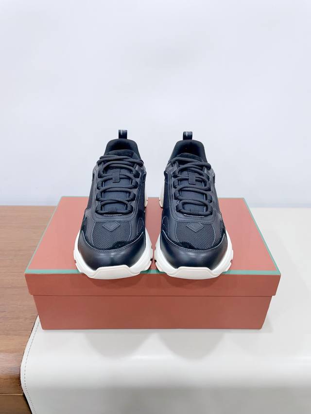 Men's size +10 Lp's new product Loro Pian* Cairn Walk couple's sneakers Daddy's