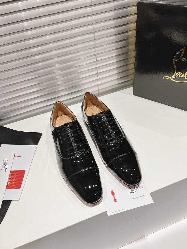 Leather sole with patent leather spike heel Genuine leather sole Top version cus