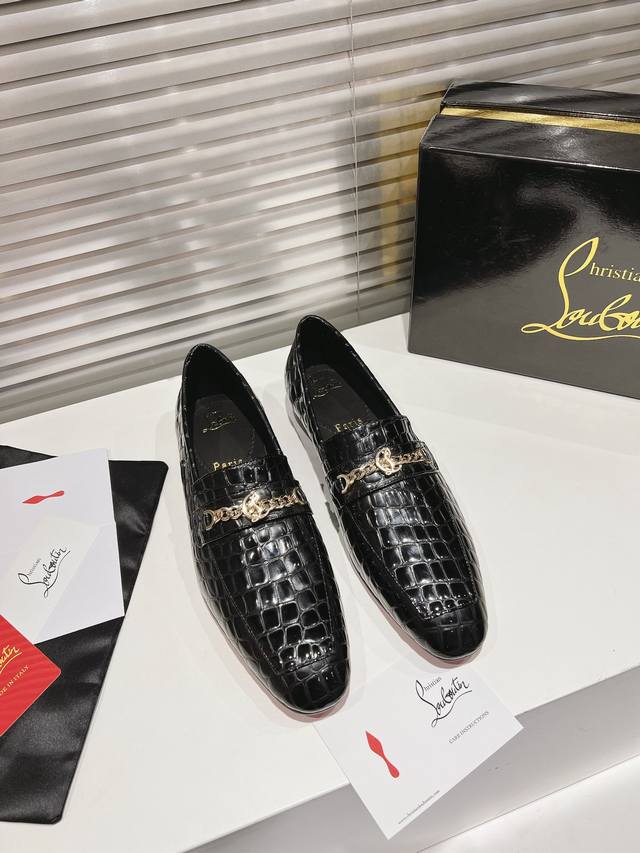 Leather sole Loafers with stone pattern black Genuine leather sole Rubber sole P