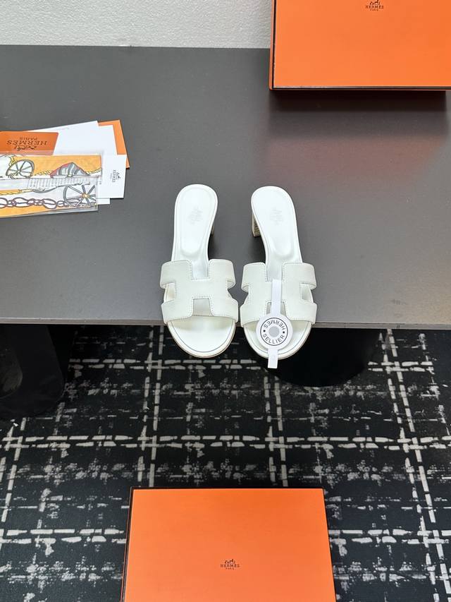 Top version Hermes, H slipper series, looks great on the feet! 1:1 production of