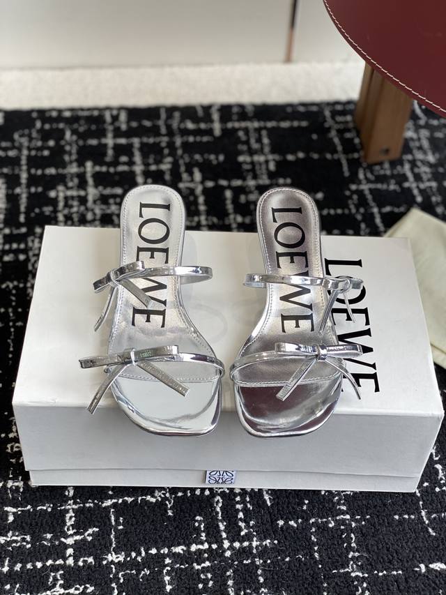 Purchase-level Loewe 25Ss summer bow slippers Real air-conditioning shoes, with