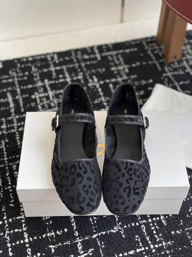 Dongguan purchasing level The Row 25Ss mesh breathable ballet shoes single shoes