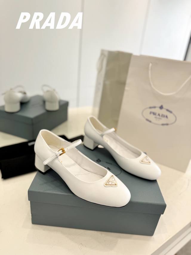 Factory P price Prada Prada Mary Jane sandals Ss spring and summer new products
