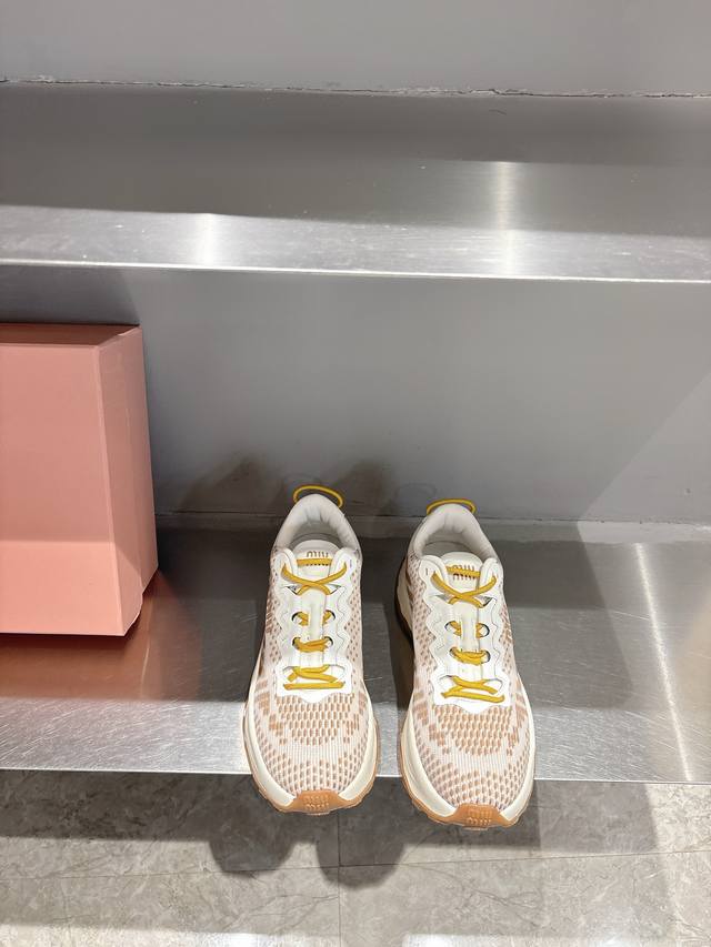 Miumiu Miu Miu 2025 latest American daddy shoes sneakers~ A must -have for popul