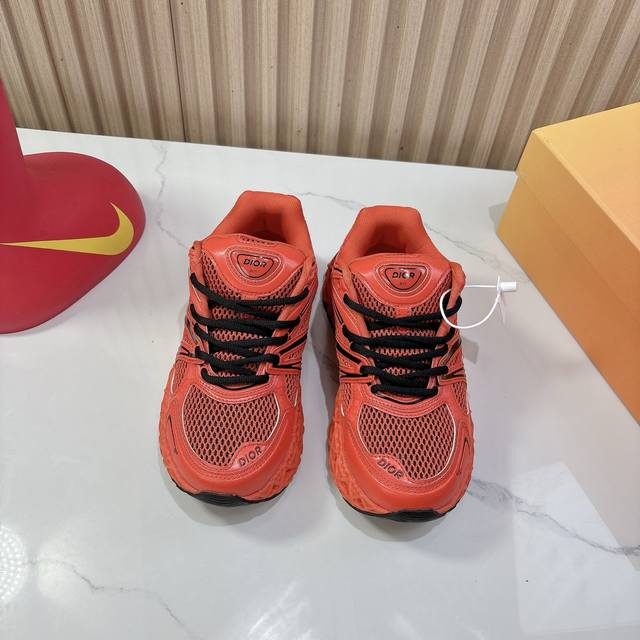 Dior X Kaws Dior joint model B35 capsule couple series hollow mesh original purc