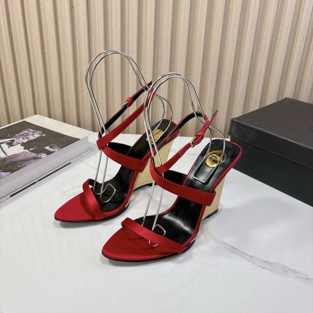 Sain*T Lauren*T 2025 Spring and Summer New Series! Purchasing Level Pointed High