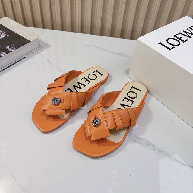 Lew* Loew*25 Spring and Summer new clip-toe button leather slippers Classic belt