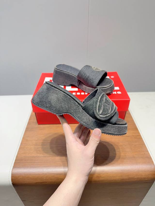 Diese- Niche fashion brand 25Ss spring and summer new denim washed denim slipper