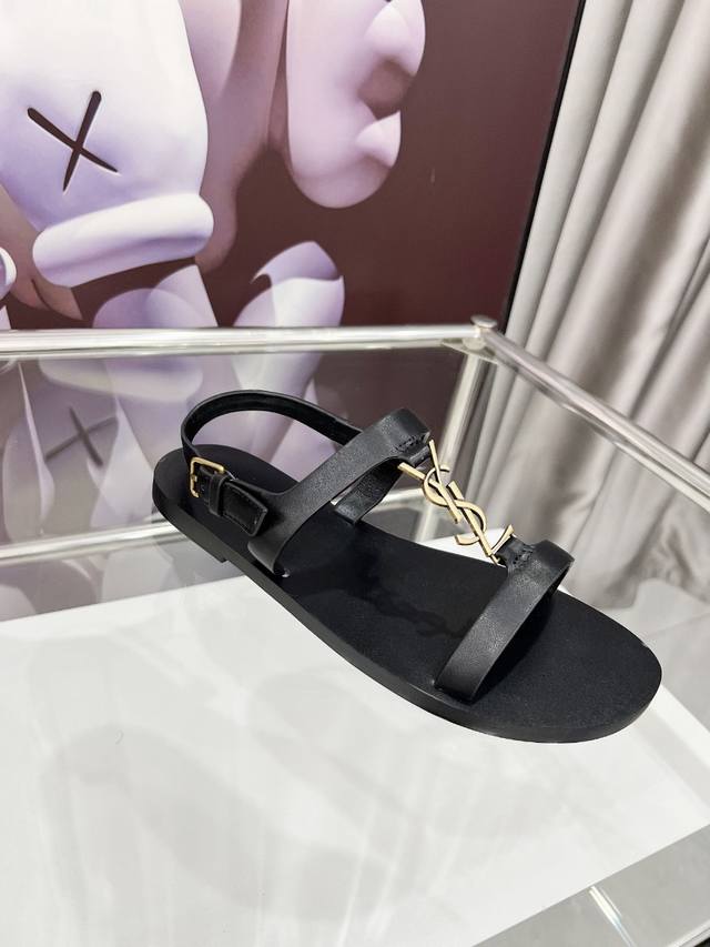 Yves Saint Laurent: Black cowhide Rubber sole Genuine leather sole Size 35-44 42