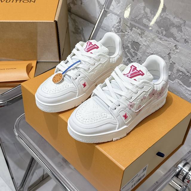 Women's size # Sakura print Top purchasing version Lv Trainer Couple Limited Ser