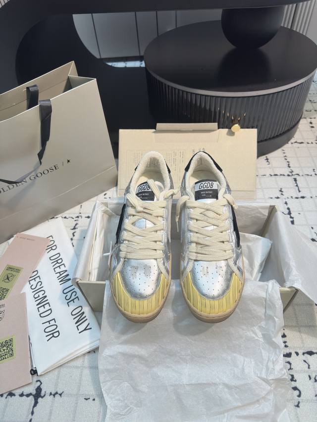 Top version Ggdb~~Golden Goose Deluxe Bran D# The best version on the Internet,