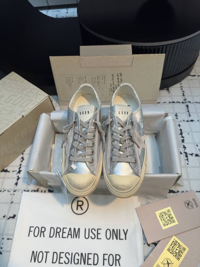 Top version Ggdb~~Golden Goose Deluxe Bran D# The best version on the Internet,