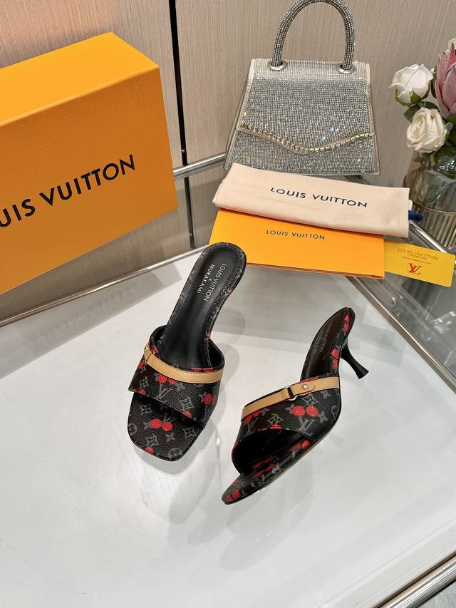 Purchasing agent, Louis Vuitton 2025 official website series! Perfect last, new