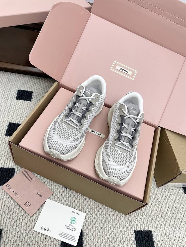New color couple style Miu Miu 25Ss new height-enhancing thick-soled casual spor