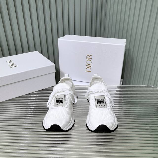 Dior Couple's Flying Woven Casual Sneakers The soft and breathable upper is comp