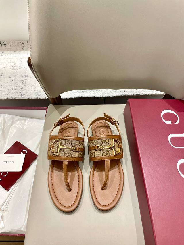 Gucci Women's Horsebit Thong Sandal. This women's thong sandal is finished with