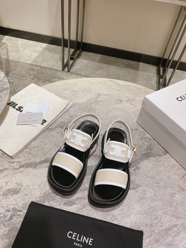 Celine classic Arc de Triomphe spring latest hot beach sandals, paired with sock